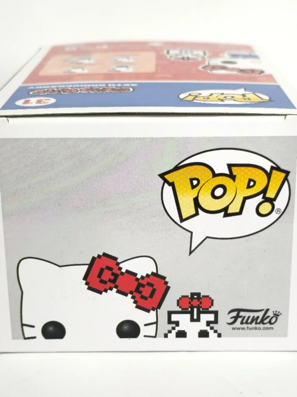 Funko Pop! Hello Kitty (8 Bit) #31 45th Anniversary Sanrio Figure w/Protector